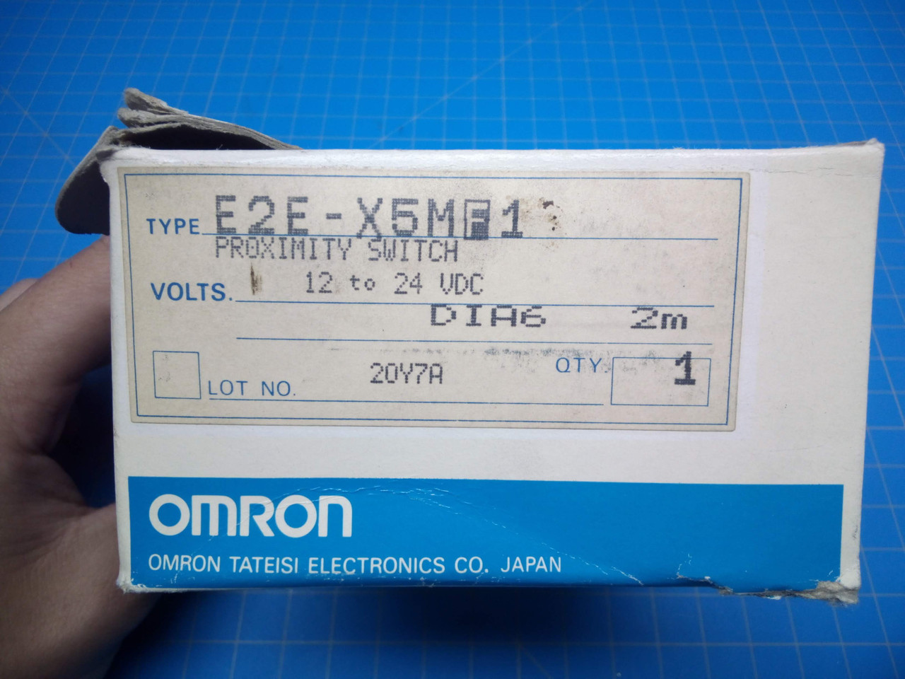 Omron E2E-X5MF1 Proximity Sensor - P02-000148