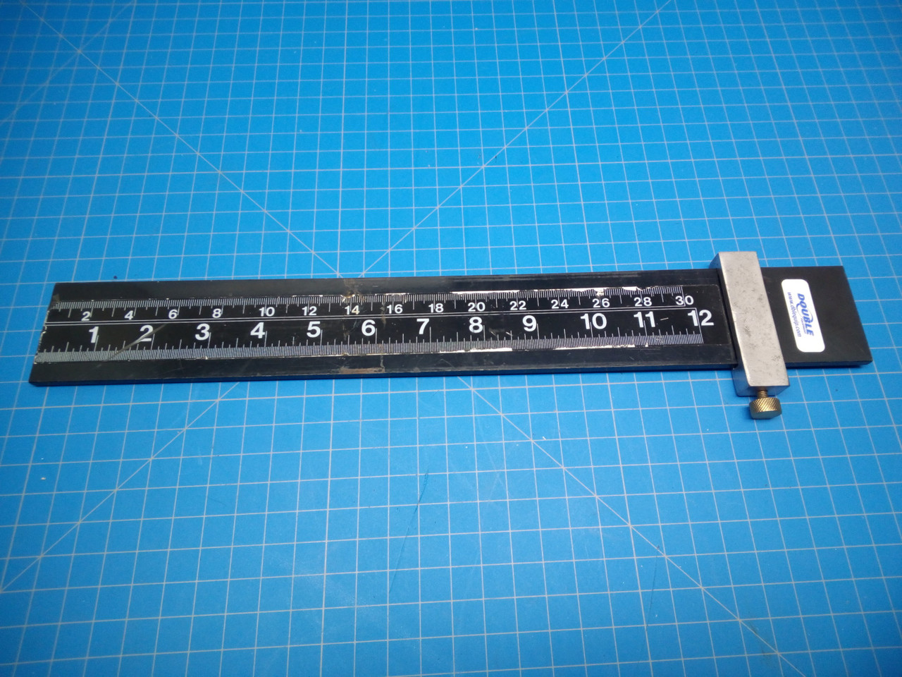 Three Knife Trimmer Knife Gauge - P02-000158 DD