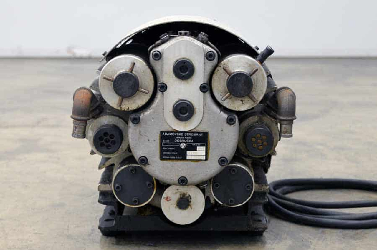 Dobruska U-40 Vacuum Pump