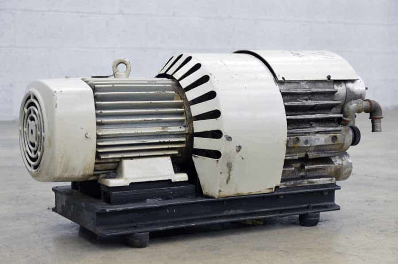 Dobruska U-40 Vacuum Pump