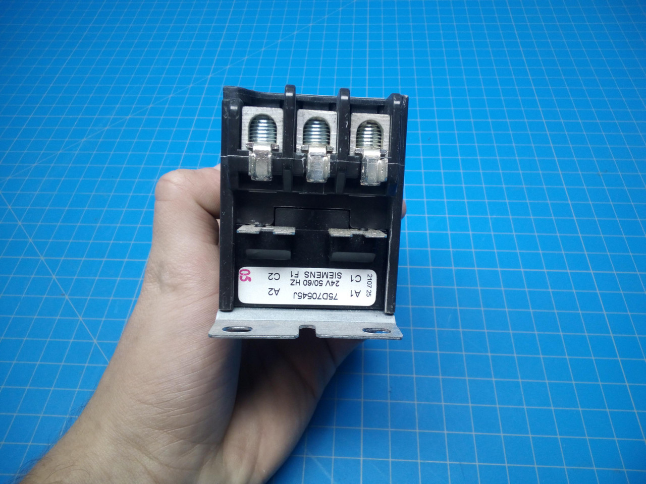 Siemens 3 Pole 40 Amp Definte Purpose Contactor 24 VAC