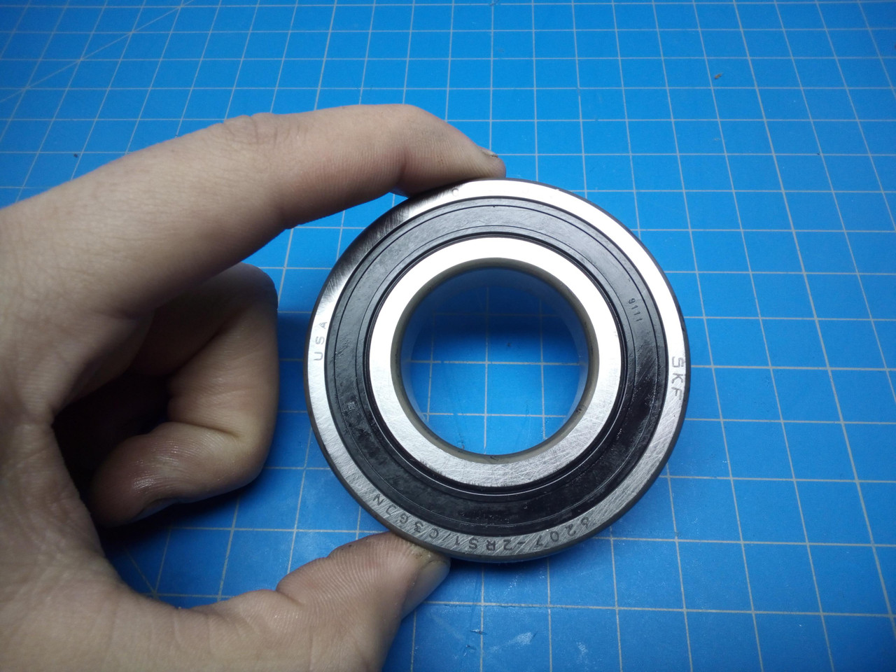 SKF Bearing 6207-2RS1/C3GJN