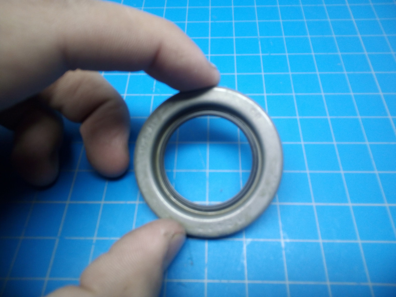 CR OIl Seal 12437