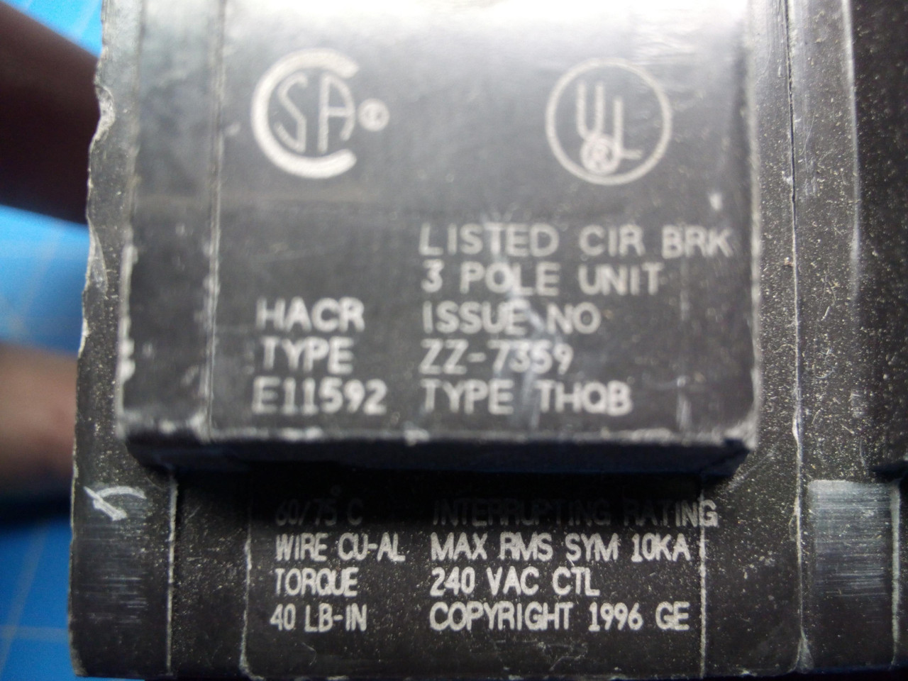 50 Amp 3 Pole Bolt On GE Breaker ZZ-7359 - P02-000671