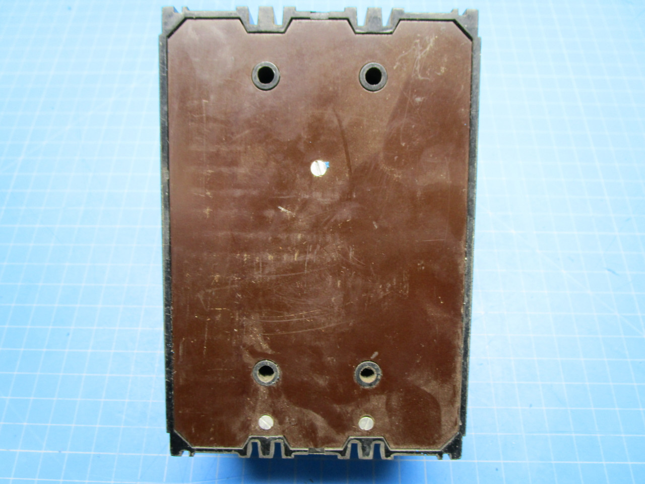 Square D Type ML-1 3 Pole 15 Amp 600 Circuit Breaker P02-000910