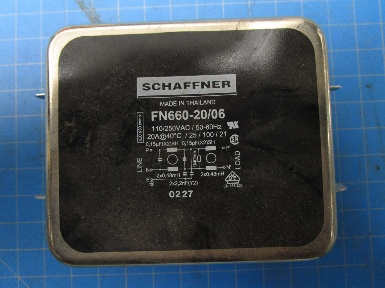 Bourg Schaffner Single Phase EMC/EMI Line Filter 20 A 250VAC DC ~ 400Hz Two Stage Quick Connect FN660-20/06  P02-001048