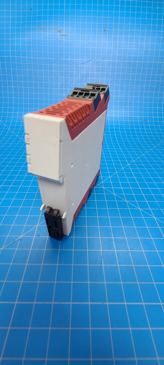 Allen Bradley Guardmaster Safety Relay 440RS12R2