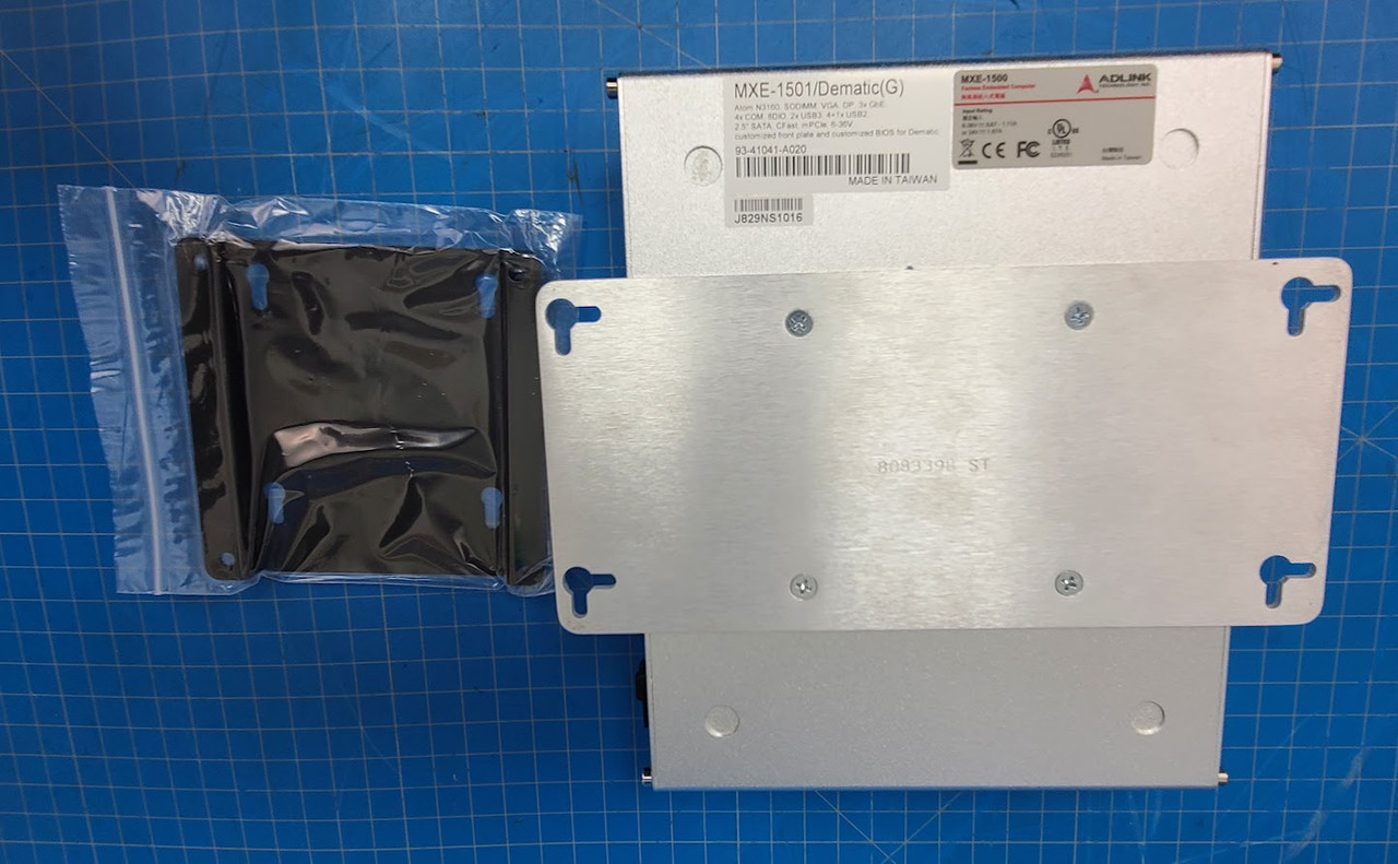Adlink Embedded Box  Computer MXE-1501