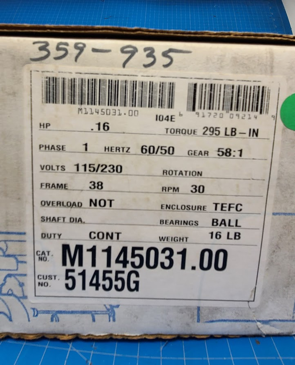 Leeson AC 1  PH .16 HP 30 RPM Gear Motor M1145031