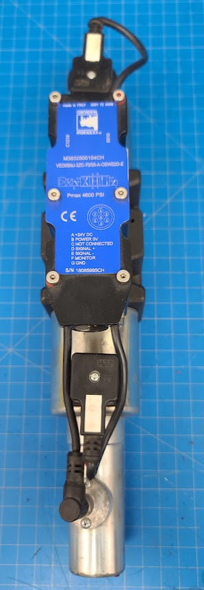 Valve De Contrôle Directionnel Hydraulique Continental VSD05M-1A-G-33L-A – Occasion, Opérationnelle