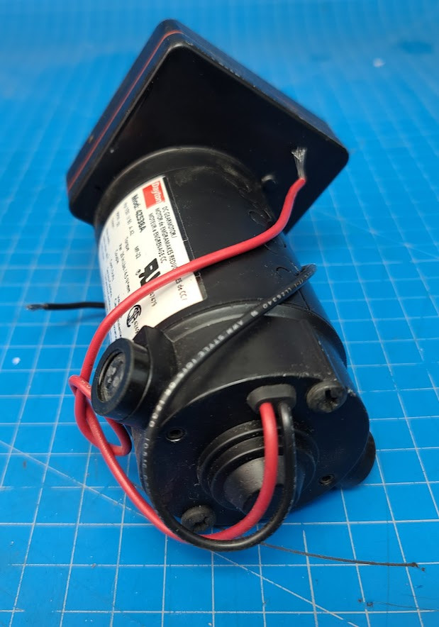 Dayton 1/30 HP 90V .42 Amp 50 RPM Gear Motor 4Z538A
