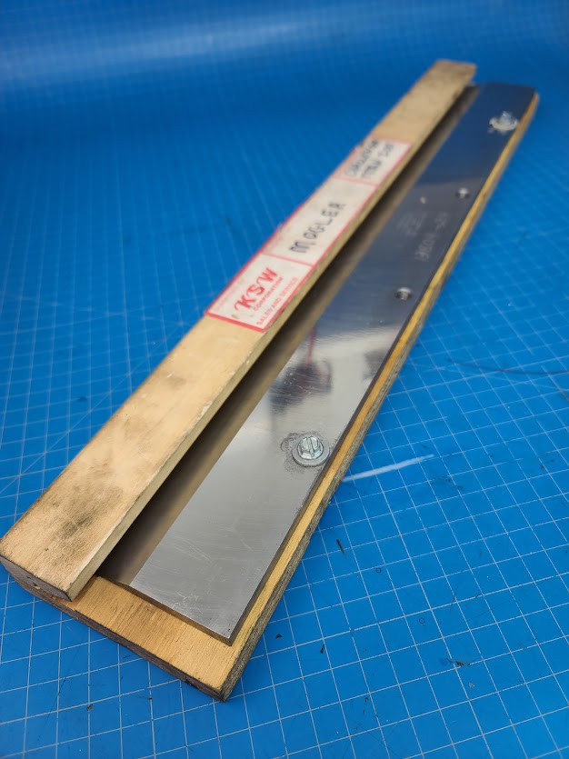 Challenge Titan 200 Paper Cutting Knife Tool Challenge titan 200 paper cutting knife tool