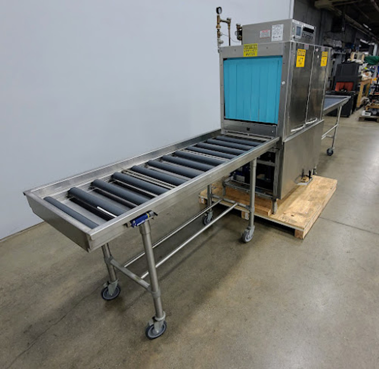Champion 44PRO High Temperature Rack Conveyor Dishwasher SN RP17091248