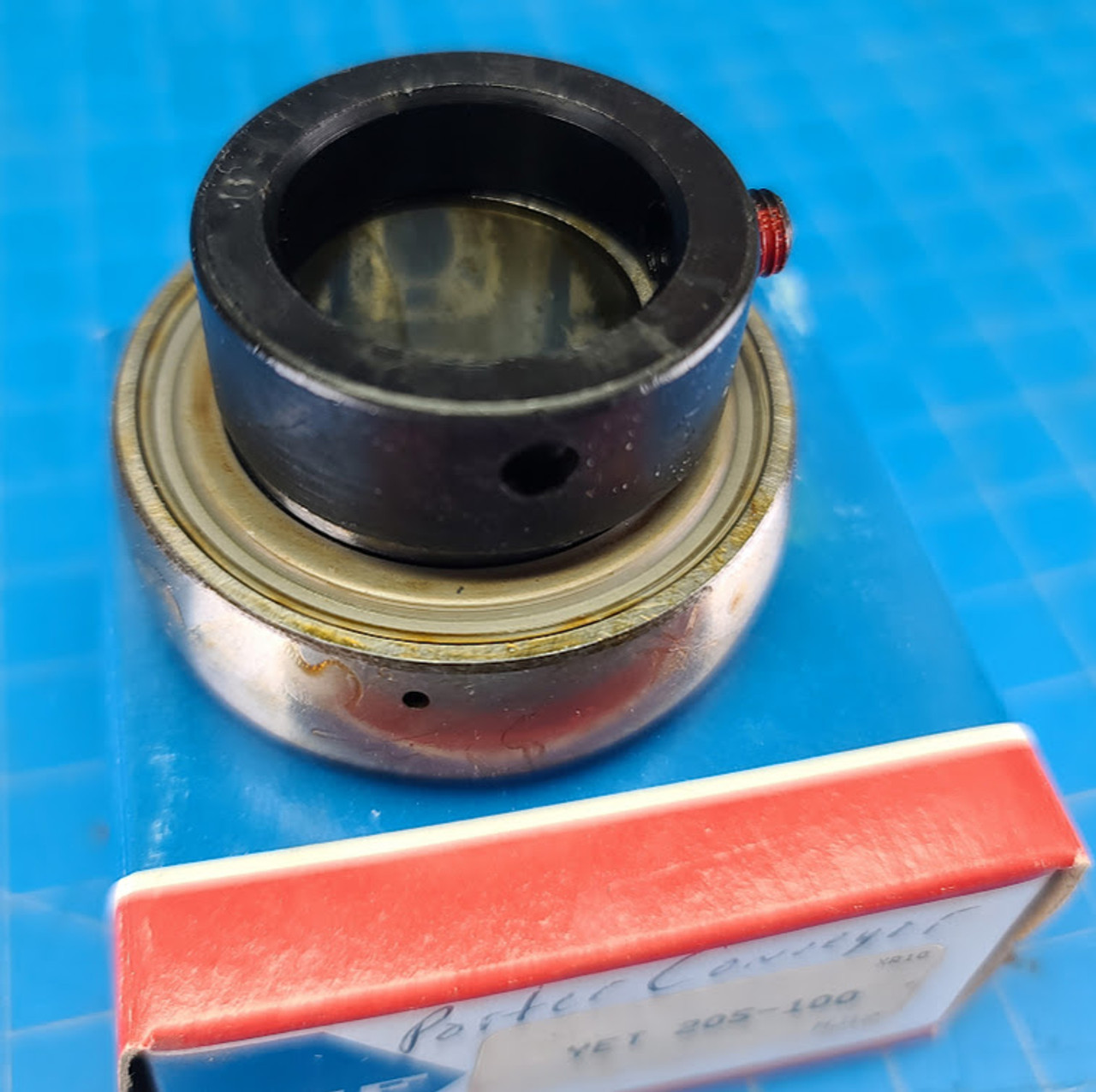 SKF Bearing YET 205-100