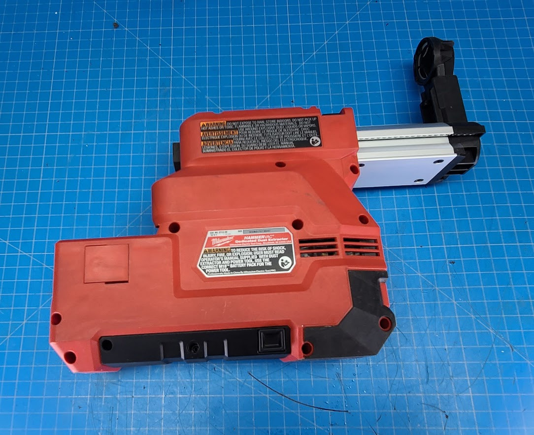 Milwaukee M18 HAMMERVAC Dedicated Dust Extractor 2712-DE Tool Only