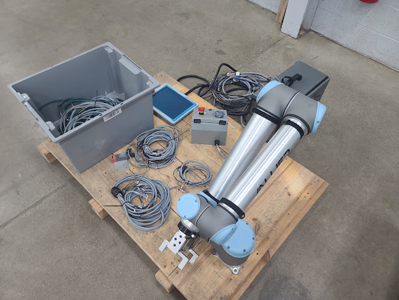 Universal Robots Medium Sized Versatile Cobot UR-10