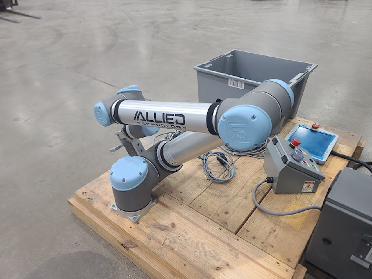 Universal Robots Medium Sized Versatile Cobot UR-10