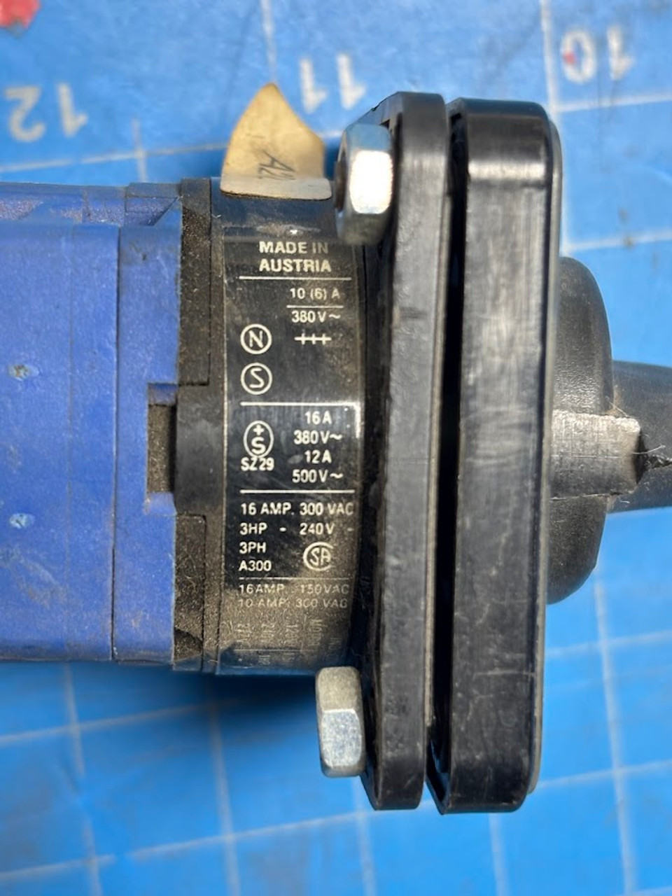 Kraus & Naimer 16A 380V CG8 Rotary Switch CG8-A212