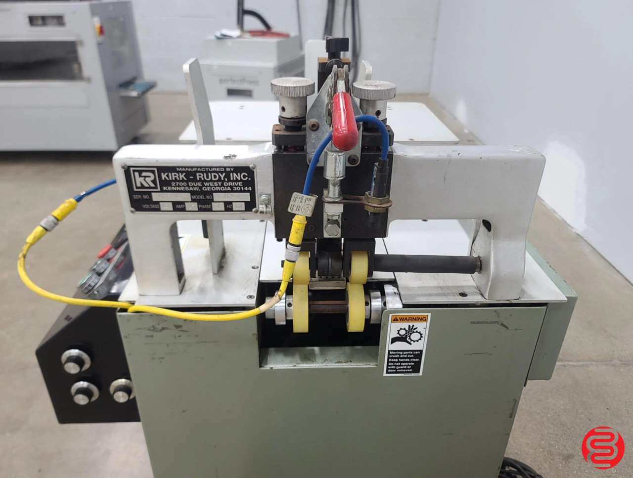 Kirk Rudy KR324M Shuttle Feeder