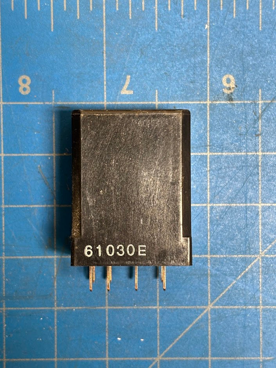 NAiS 3A 250VAC 8 Pins Solid State Relay AQF3A2-ZT3/28VDC AQF617