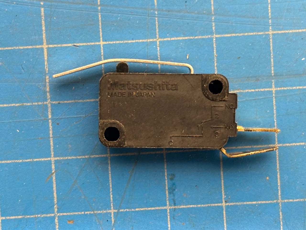 Matsushita Limit Snap Switch 12A 250VAC AM51662C531