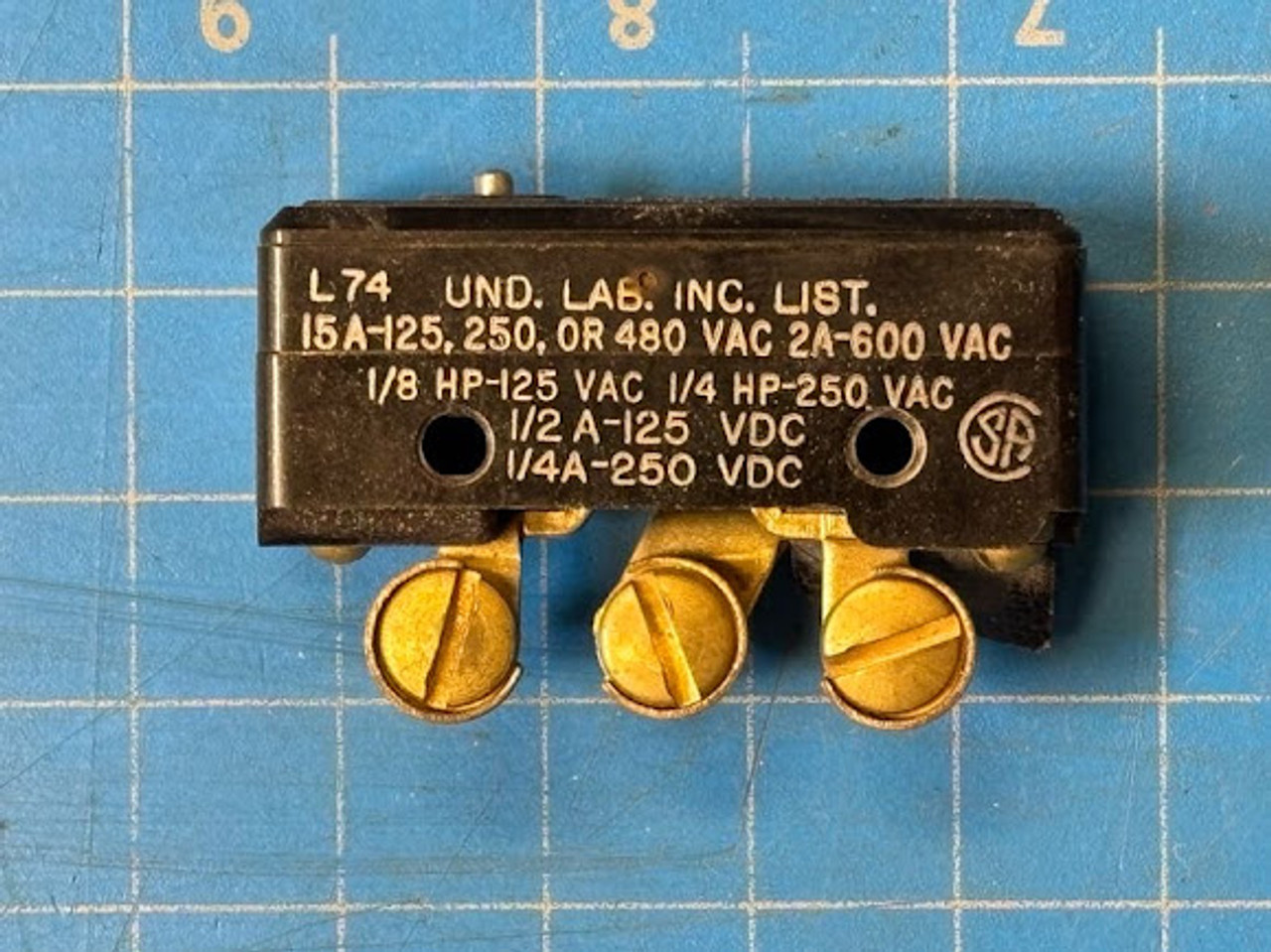 Honeywell 125VAC 15A Micro Limit Switch BZ-2R-PI