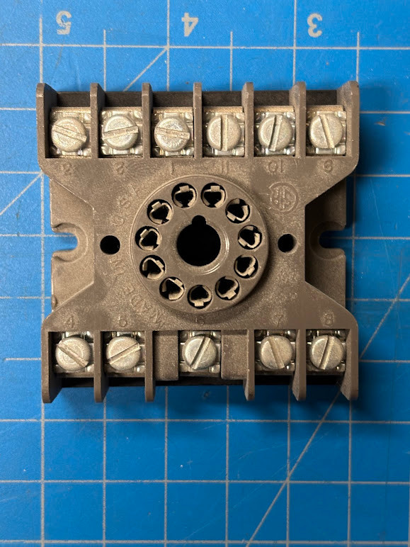 Potter & Brumfield 120V 11 Pin Relay Socket Base 27E123