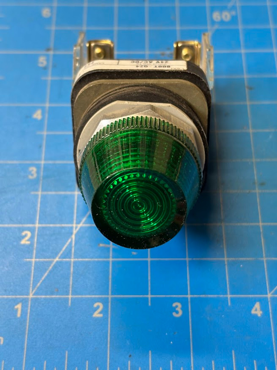 Allen Bradley 24V Green Illuminated Pilot Light 800T-Q24