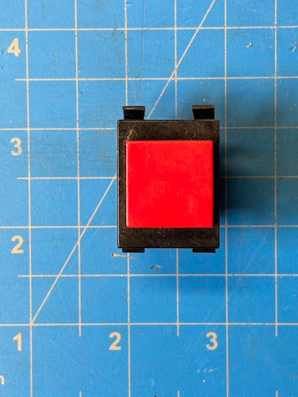 Oslo Controls 10A 250VAC Red Push Button