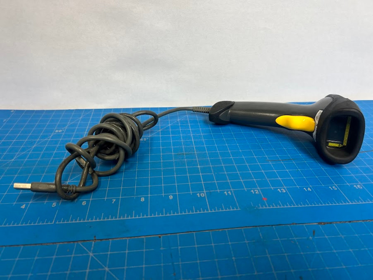 Symbol Motorola Laser Barcode POS Reader Scanner Black LS2208-SR20007