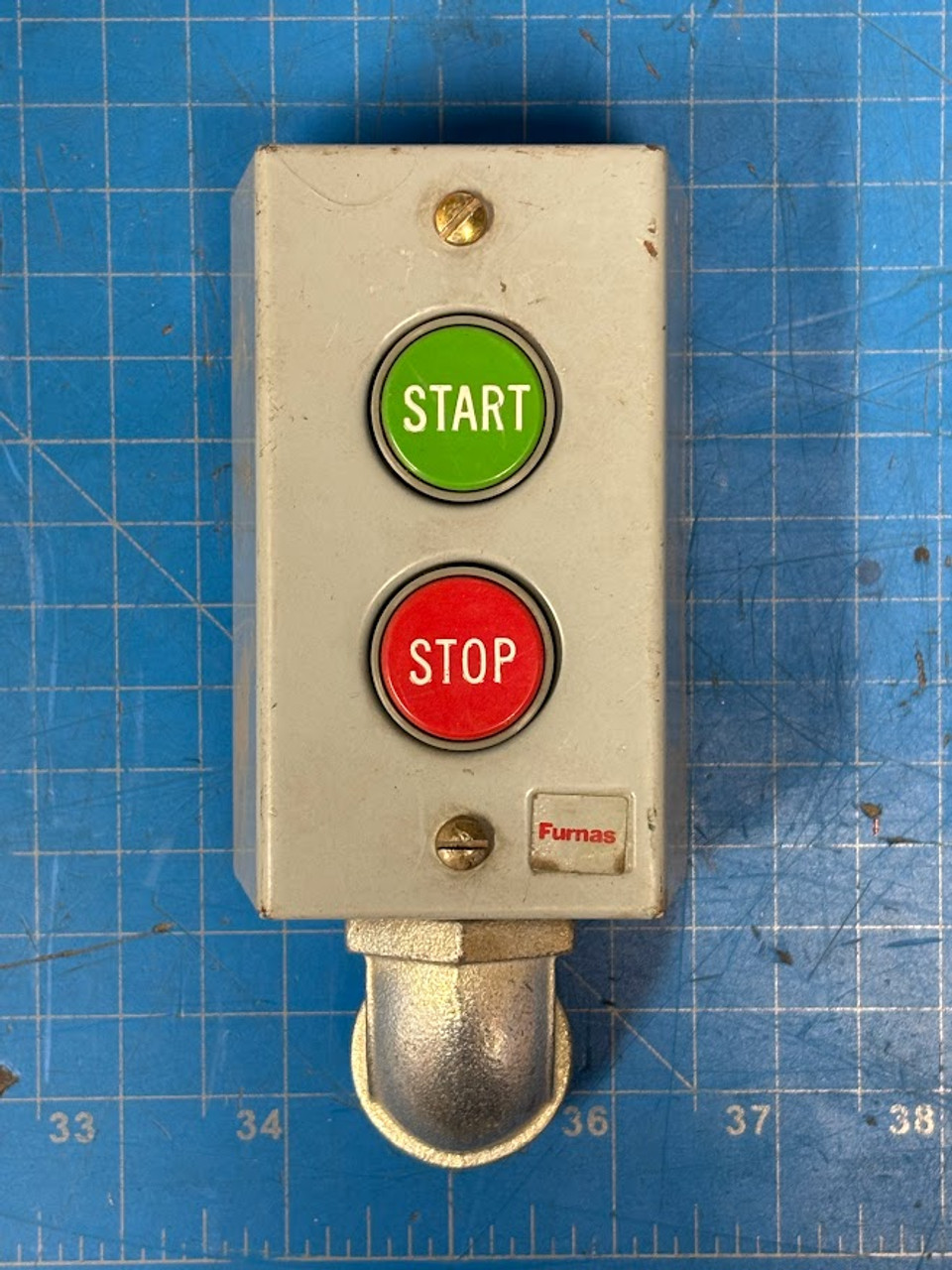 Furnas Start/Stop Push-Button Control Station 50CA3DE