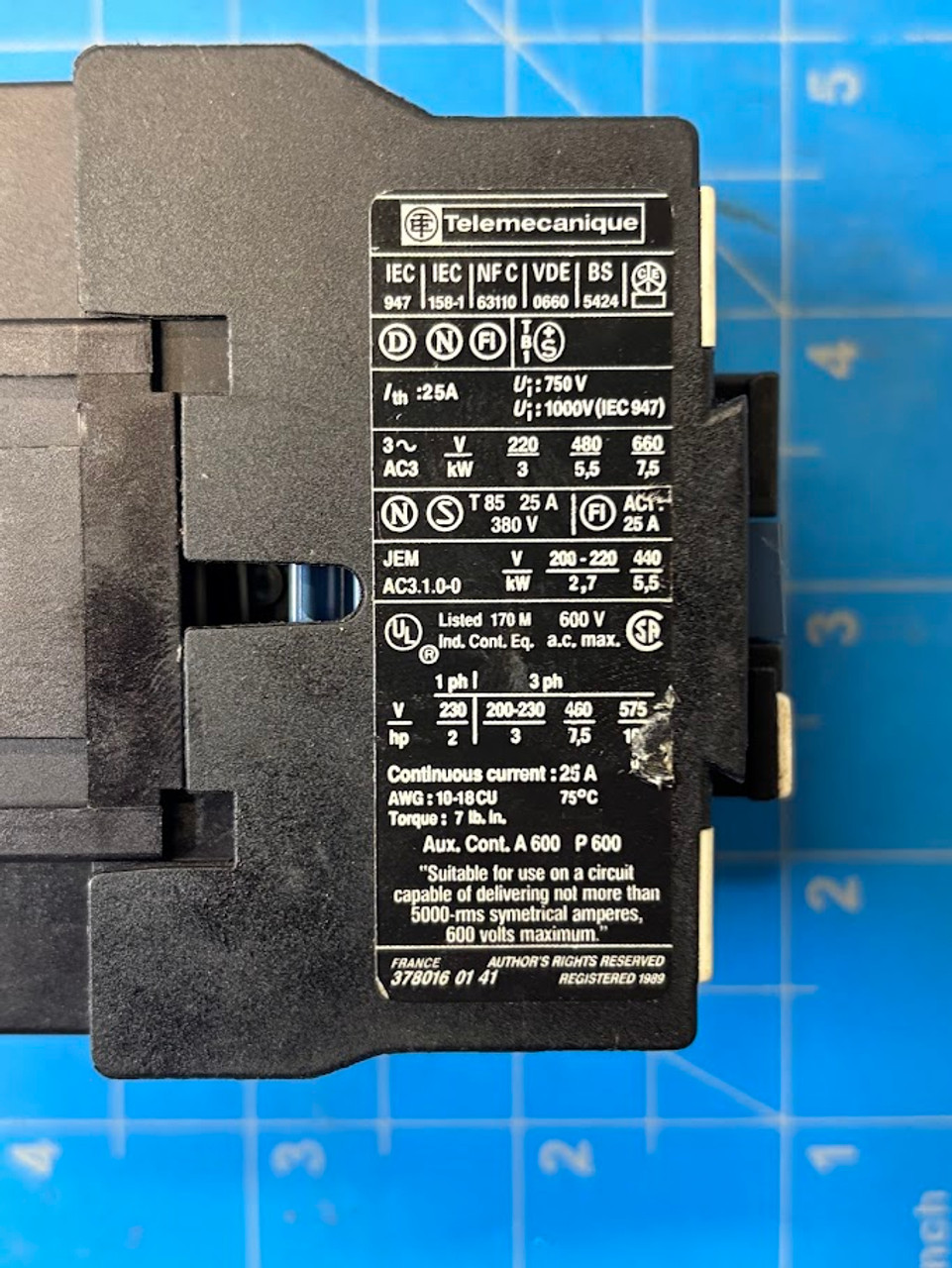 Telemecanique 25A 380V Contactor LC1D1210