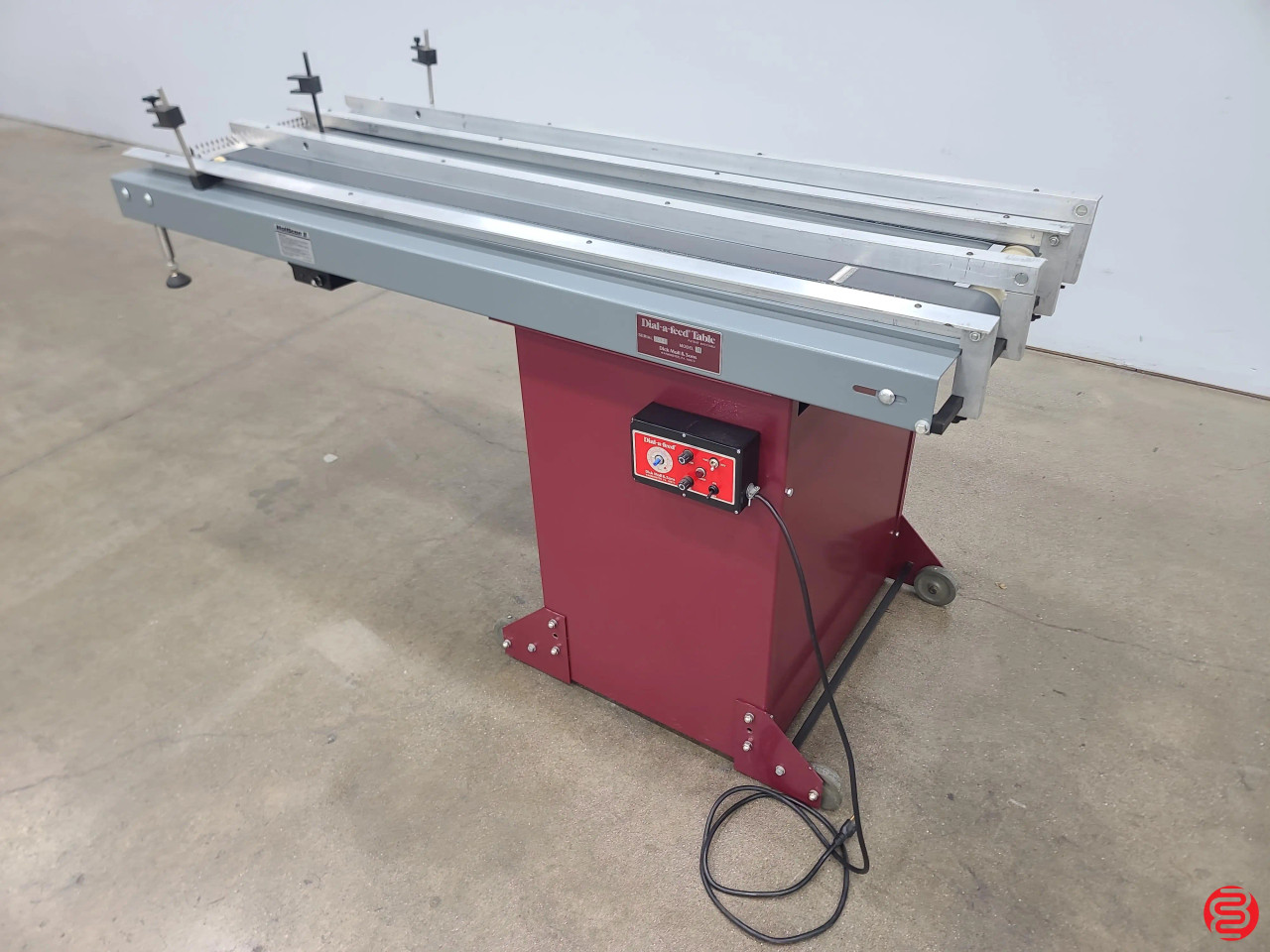 Dick Moll Dial-A-Feed Table