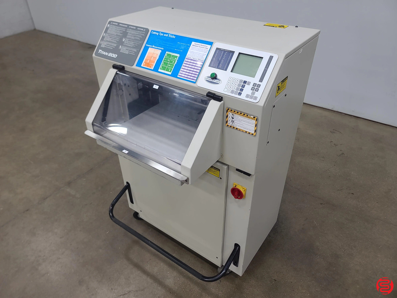 2018 Challenge Titan 200 20in Programmable Paper Cutter w/ Safety Shield