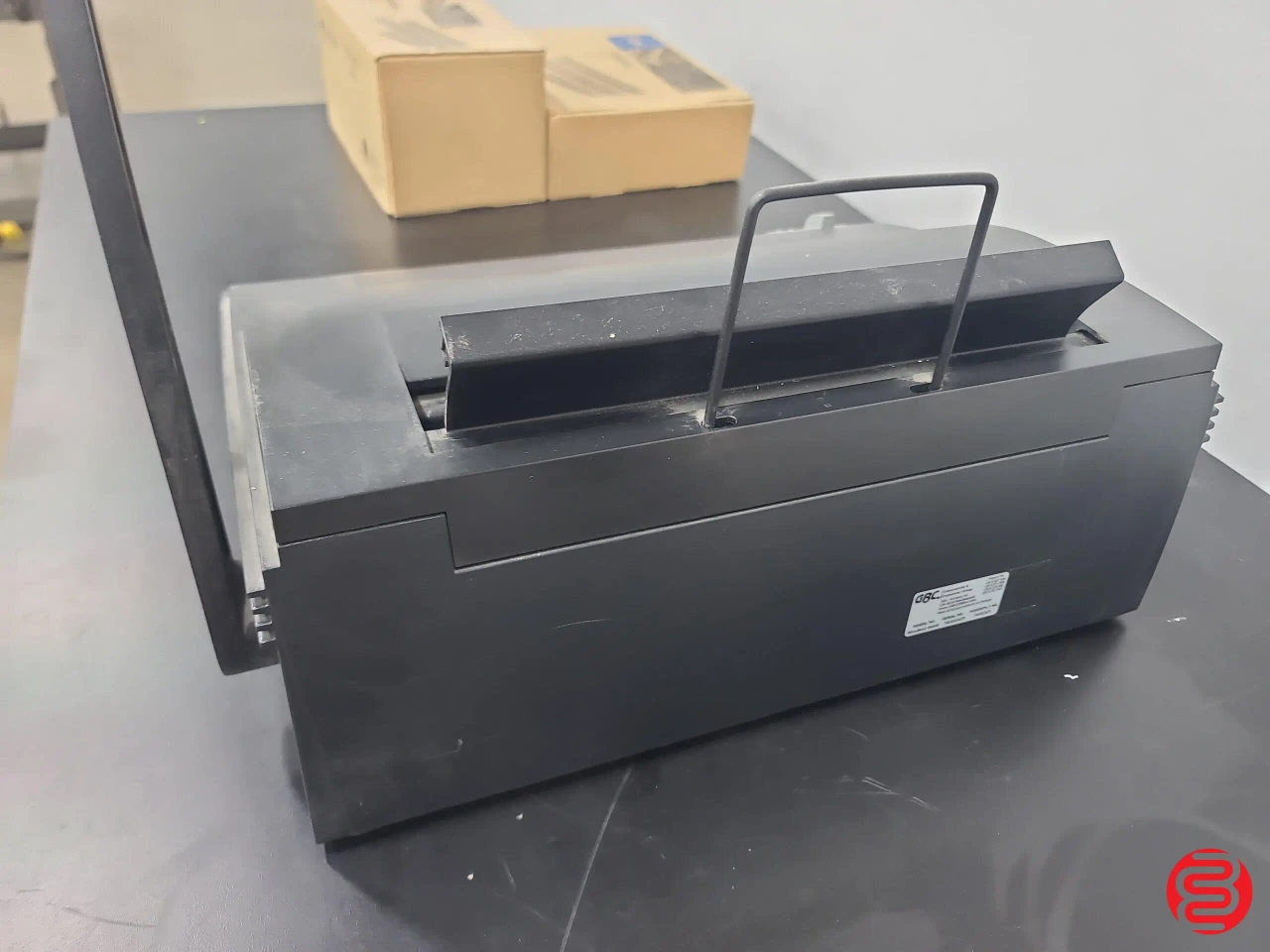GBC Wirebind Binding Machine W400