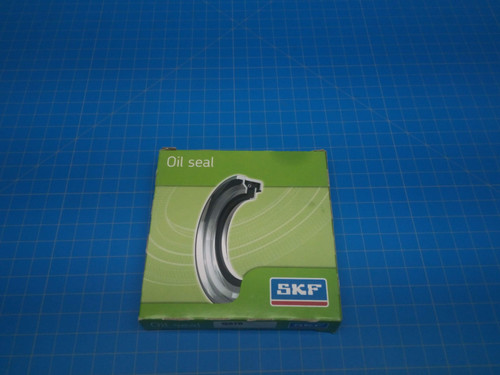 SKF 156W262 Oil Seal - P01-000010