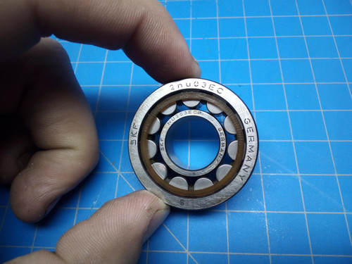 SKF Bearing NU203ECP