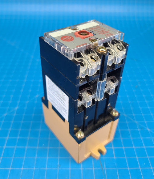 Allen Bradley 8NO 115/120 VAC Relay 700-PK800A1 D