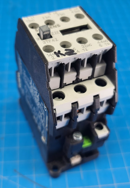 Stahl Folder Siemens 7.5KW 400V 24VAC Coil Contactor 3TF4222-0AC2