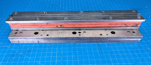 GBC / Sickinger USP-13 2:1 Rectangle .256 x .216" Punch Die Missing 2 Pins