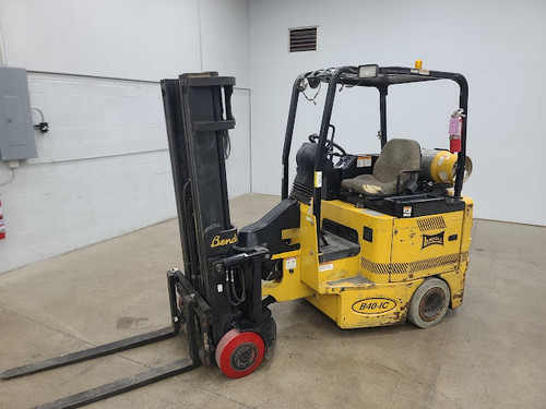 2004 Landoll Bendi Articulating LP Gas Forklift B40/48IC-180D