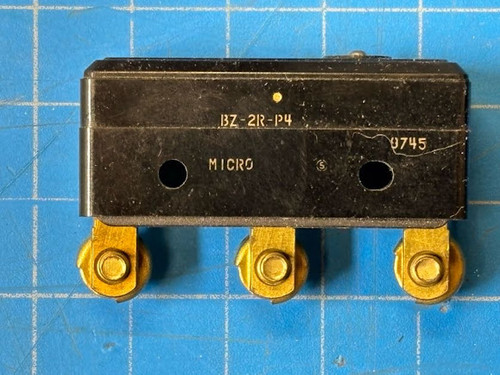 Honeywell 480V 15A Micro Limit Switch BZ-2R-P4