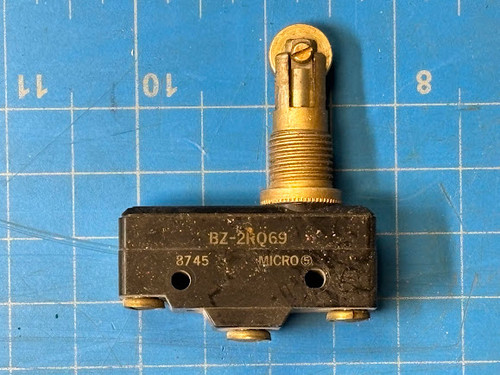 Honeywell 125VAC 15A Plunger Micro Limit Switch BZ-2RQ69