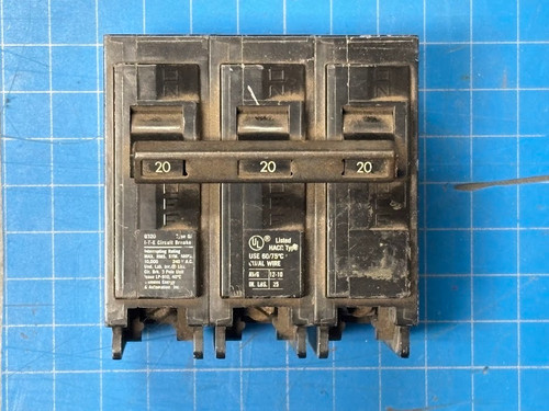 Gould ITE 240VAC Circuit Breaker Q320