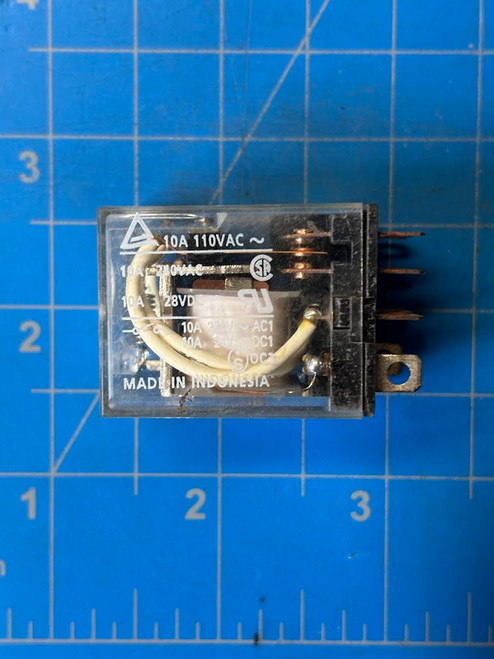 Omron 120VAC 10A Relay LY3