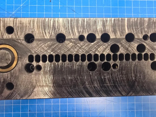 JBI Lhermite EX380 Oval 6mm Pitch Punch Die Tool Missing 3 Pins JBI Lhermite EX380 Oval 6mm Pitch Punch Die Tool Missing 3 Pins