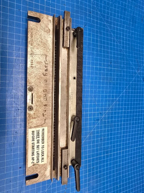 GBC AP-2 Ultra 4:1 Round 4.2mm Punch Die