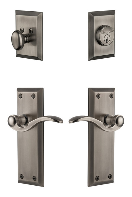 Grandeur Hardware - Fifth Avenue Plate with Bellagio Lever and matching Deadbolt in Antique Pewter - FAVBEL - 817821