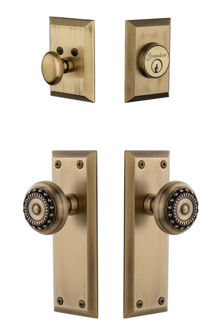 Grandeur Hardware - Fifth Avenue Plate with Parthenon Knob and matching Deadbolt in Vintage Brass - FAVPAR - 817952