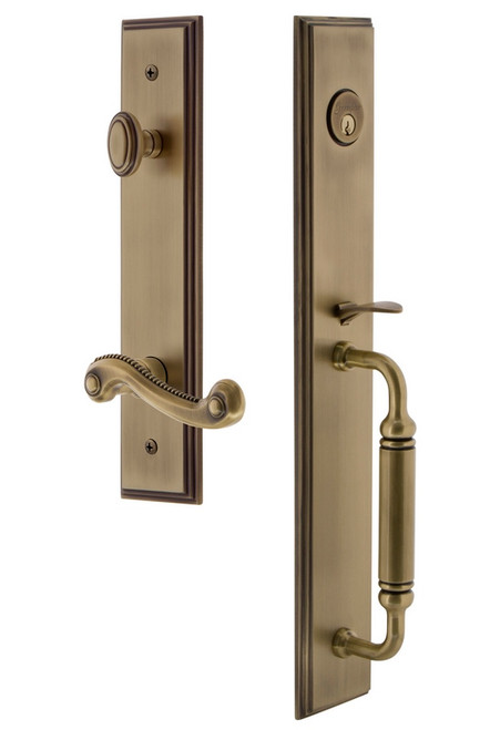 Grandeur Hardware - Carre One-Piece Handleset with C Grip and Newport Lever in Vintage Brass - CARCGRNEW - 843124